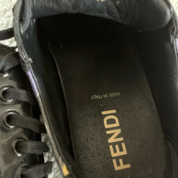Fendi shoes 36 size good condition